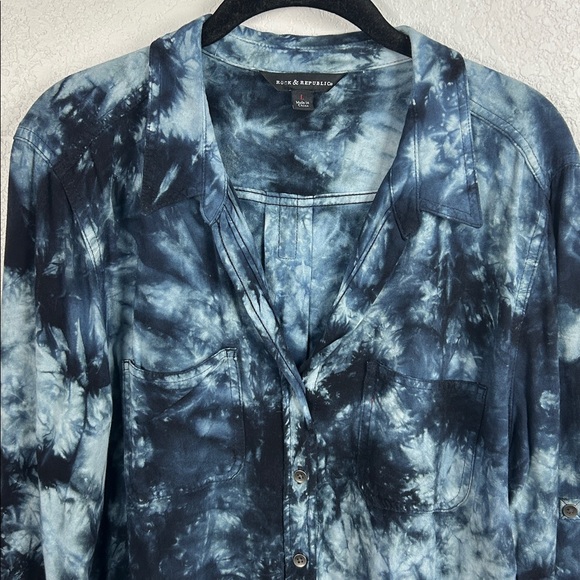 Rock & Republic Blue Tie-Dye Shirt Long Sleeve Button Down Sz L  Career Wear - Picture 8 of 10